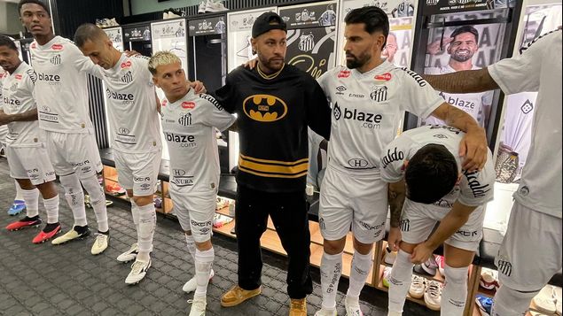 Neymar Jr. Santos Pre-Match Batman